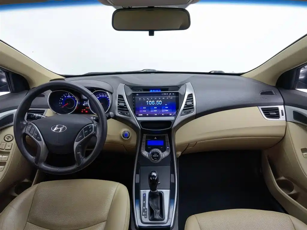 HYUNDAI ELANTRA 2013