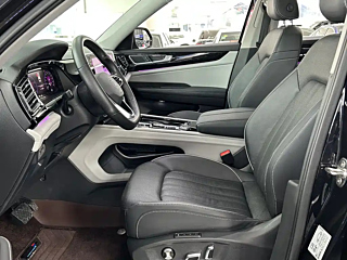 VOLKSWAGEN TOURAN  2021 YEAR 380TSI 4WD  DELUXE EDITION 2021