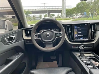 VOLVO XC60  2021 YEAR T5 4WD  SPORT 2021