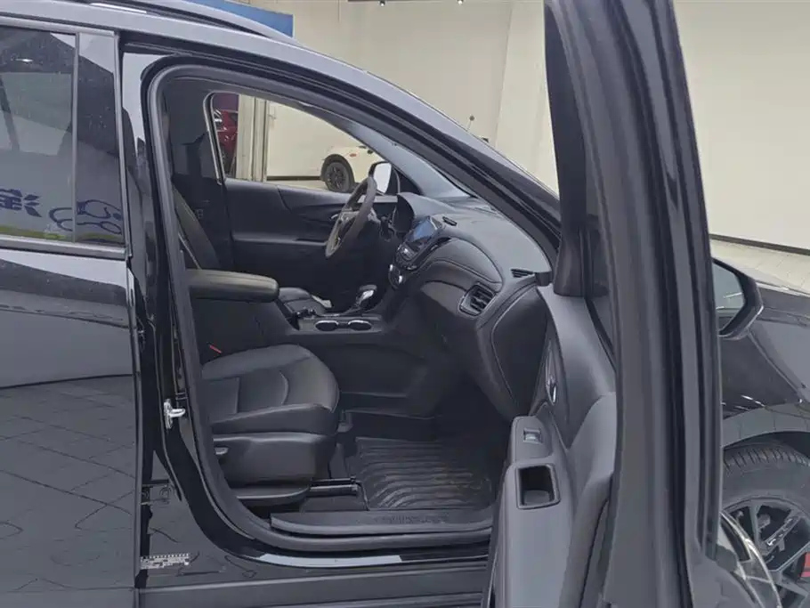 CHEVROLET EXPLORER 2021