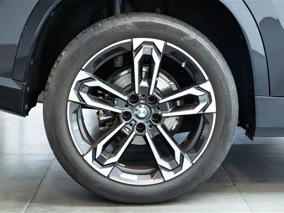 BMW X1 2023