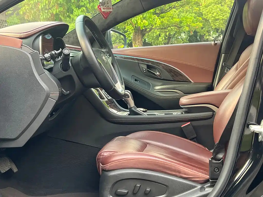 BUICK LACROSSE 2014