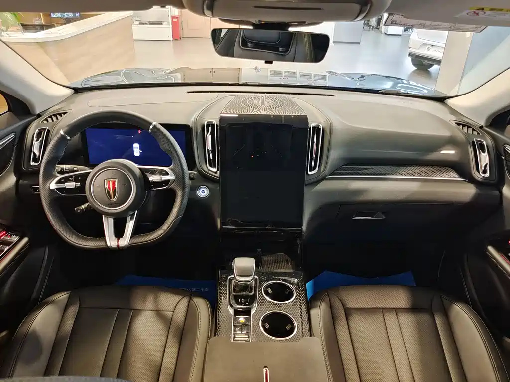 HONGQI HS3 PHEV 2025