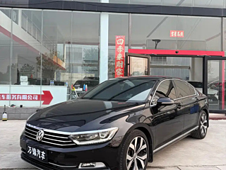 VOLKSWAGEN MAGOTAN 2017