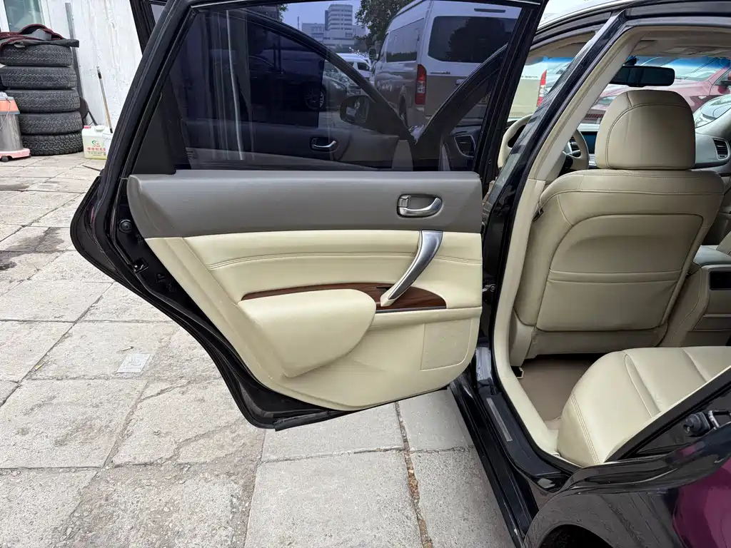 NISSAN TEANA 2008