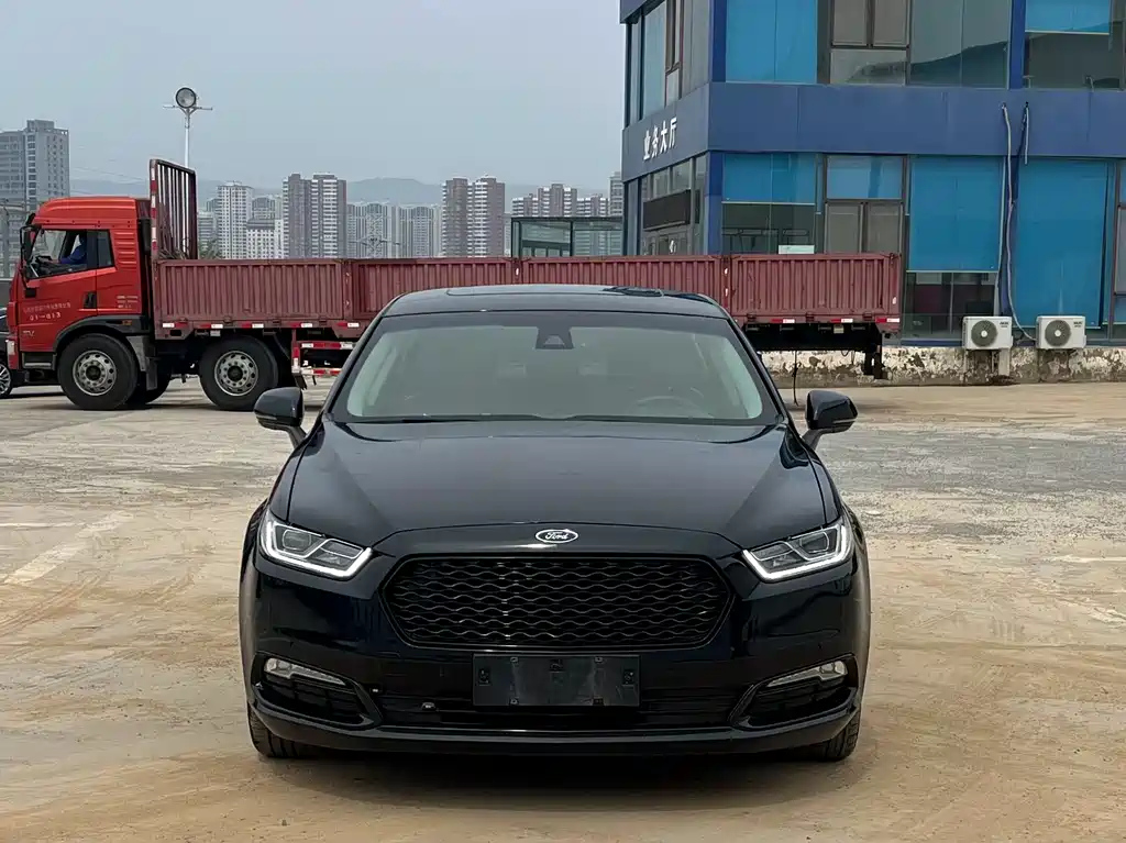 FORD TAURUS 2016