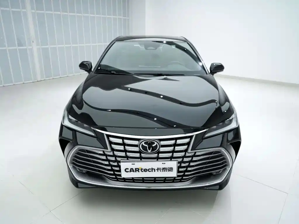 TOYOTA AVALON 2024