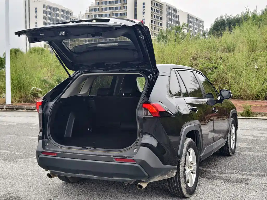 TOYOTA RAV4 RONGFANG 2021