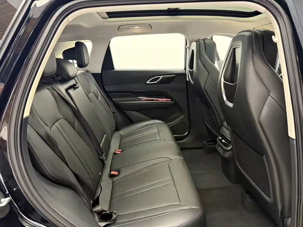 HONGQI HS3 PHEV 2024