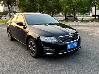 SKODA OCTAVIA 2017