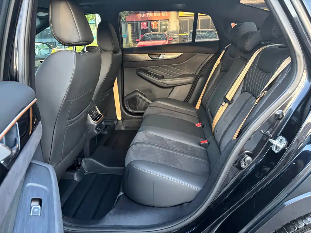 DONGFENG AEOLUS MAX 2021