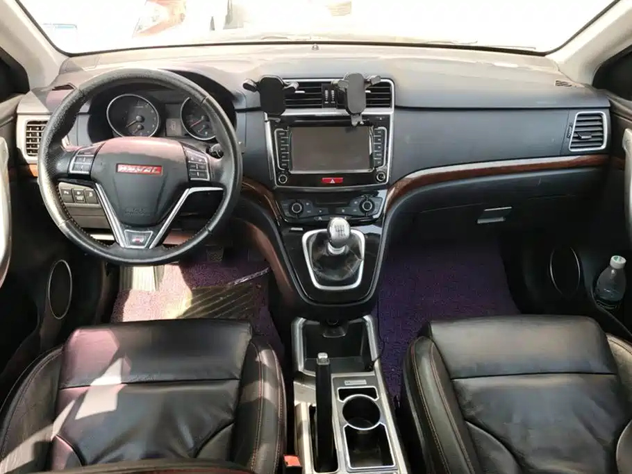 HAVAL H6 2015