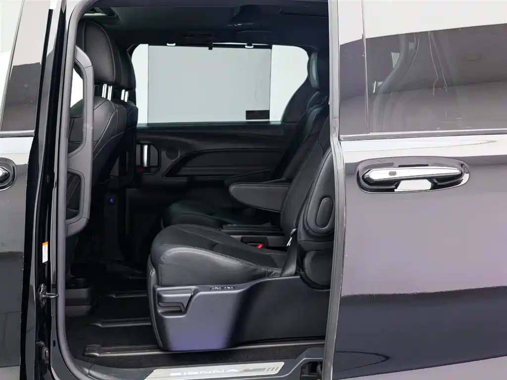 TOYOTA SIENNA SIENNA 2023