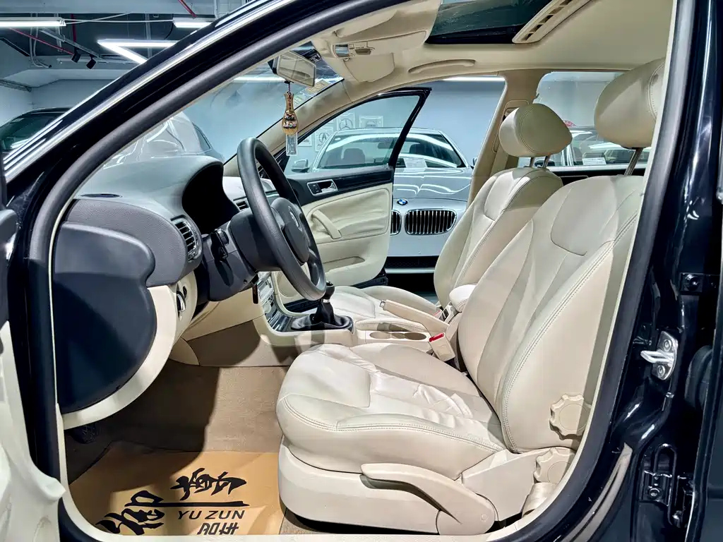 VOLKSWAGEN OTHER 2009