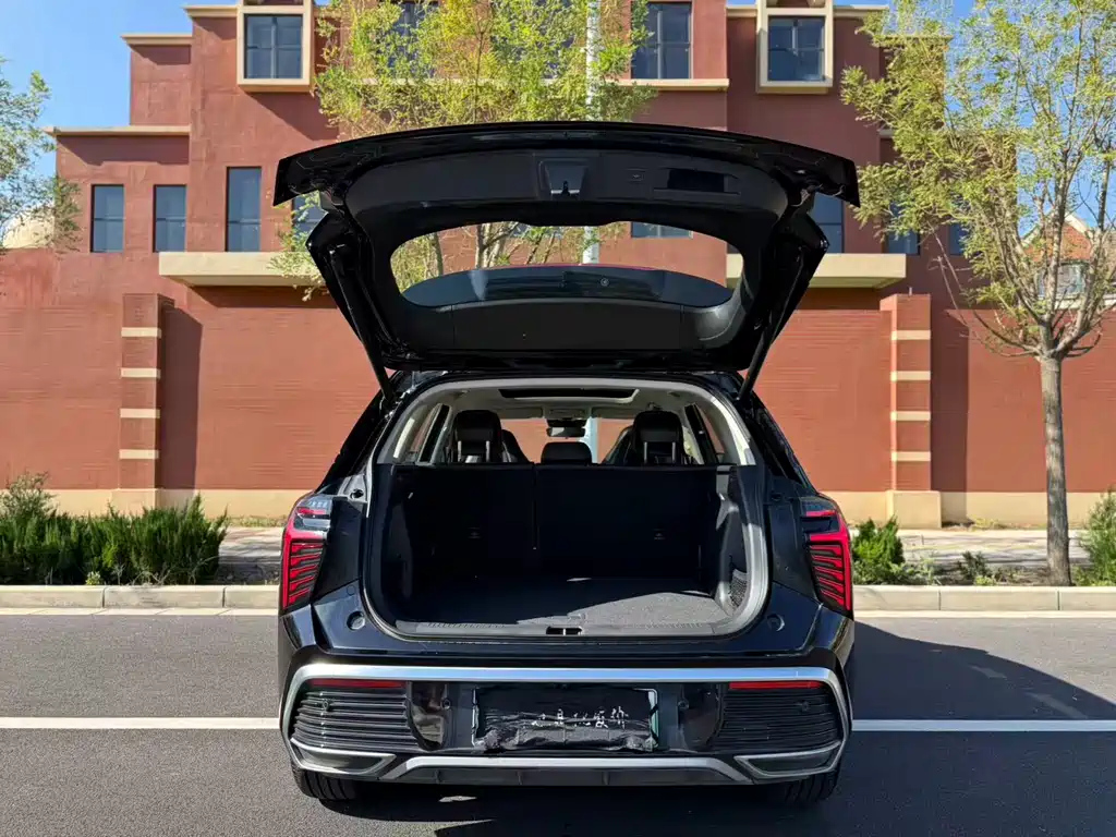 HONGQI HS3 PHEV 2024