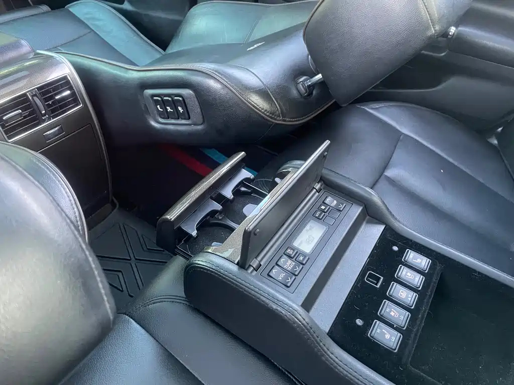 NISSAN TEANA 2015