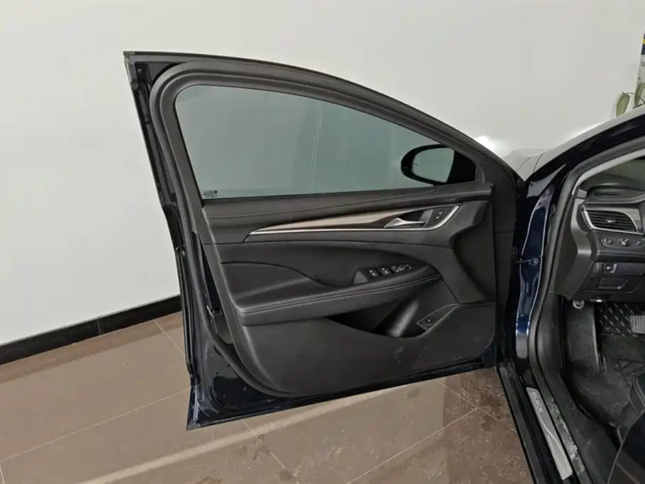 BUICK LACROSSE 2020