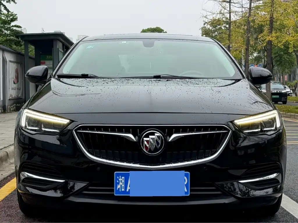 BUICK REGAL 2019