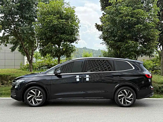 VOLKSWAGEN VILORAN 2022