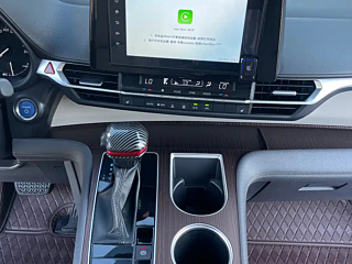 TOYOTA GRANVIA  2023 YEAR 2.5L HYBRID DELUXE EDITION 2023