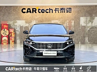 VOLKSWAGEN PASSAT 2023