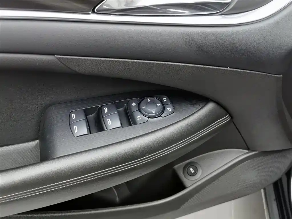 BUICK LACROSSE 2022