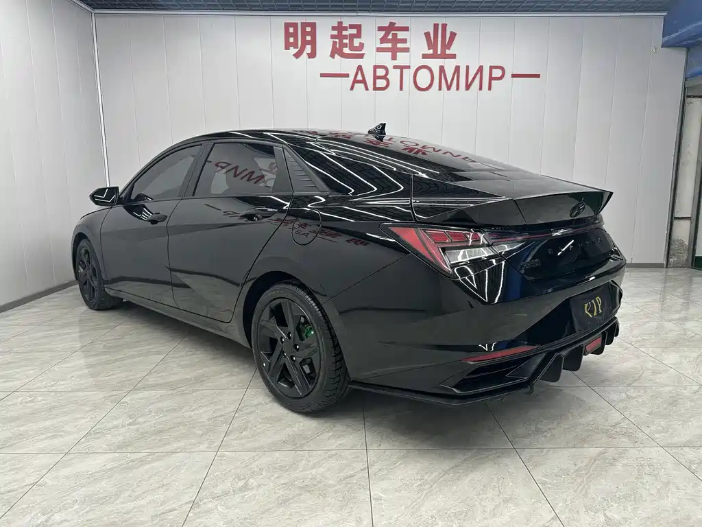 HYUNDAI ELANTRA 2022