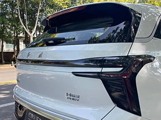 HONGQI HS3 PHEV  2024 YEAR 115KM  EDITION 2024