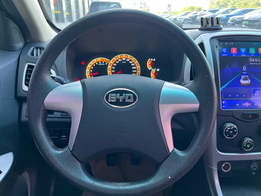 BYD F3 2015