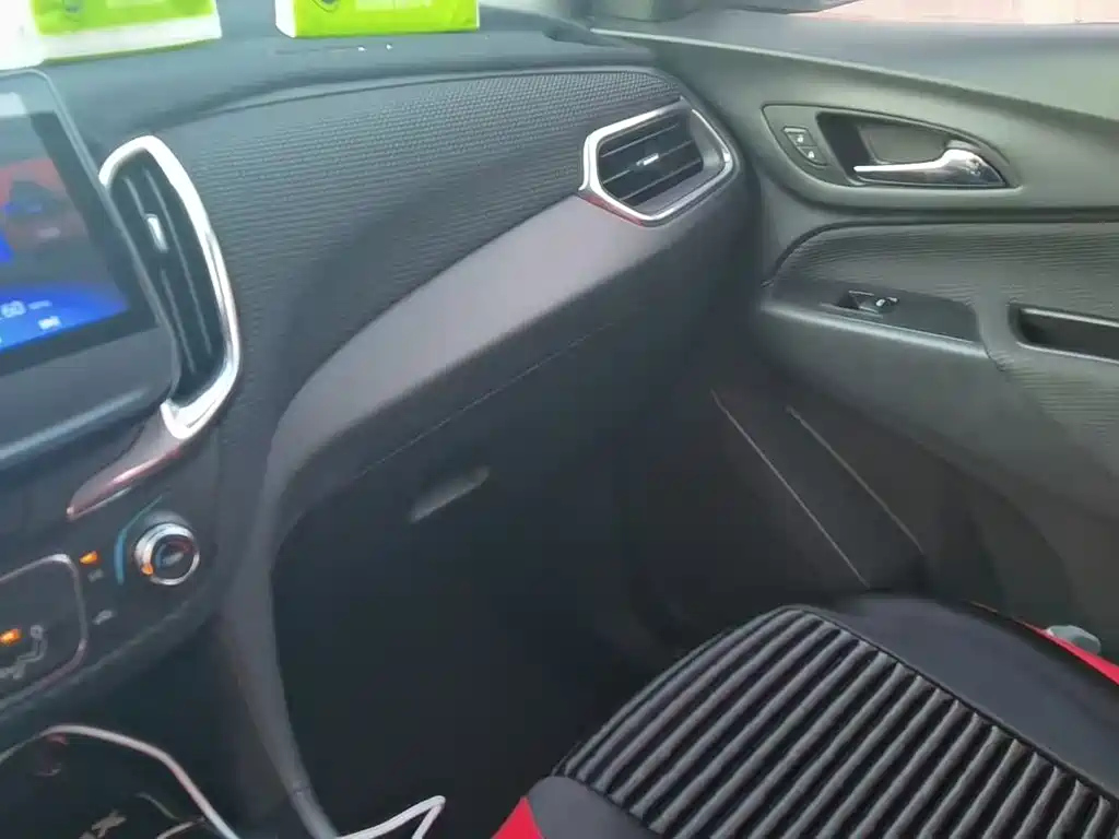CHEVROLET EXPLORER 2019