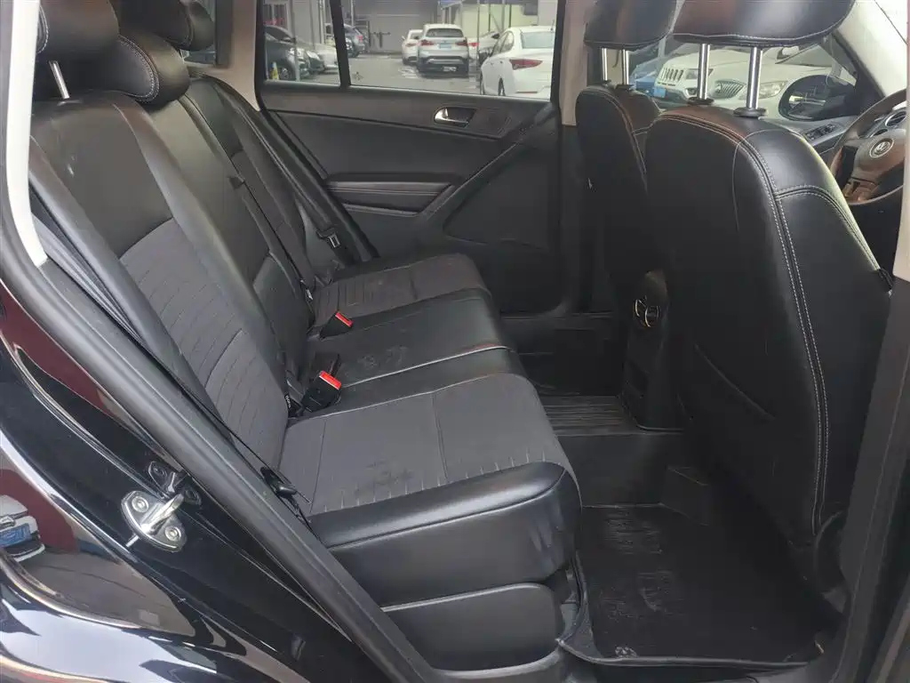 VOLKSWAGEN TIGUAN 2018