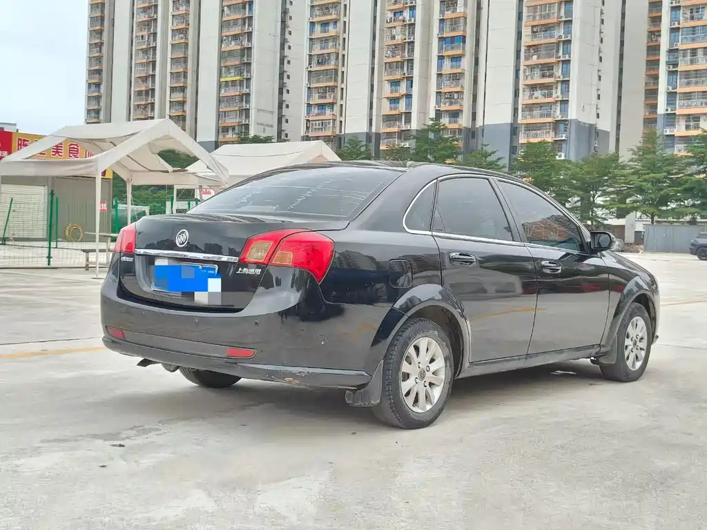 BUICK EXCELLE 2011