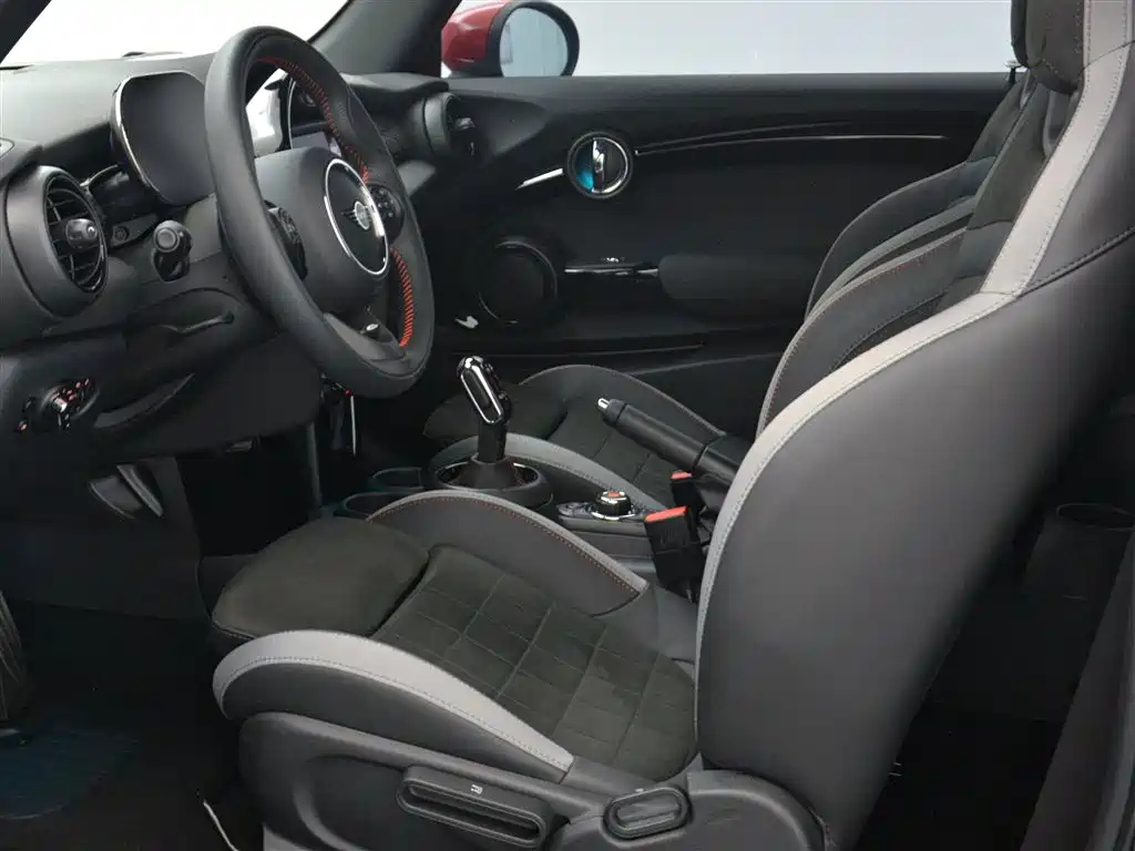 MINI JCW 2021