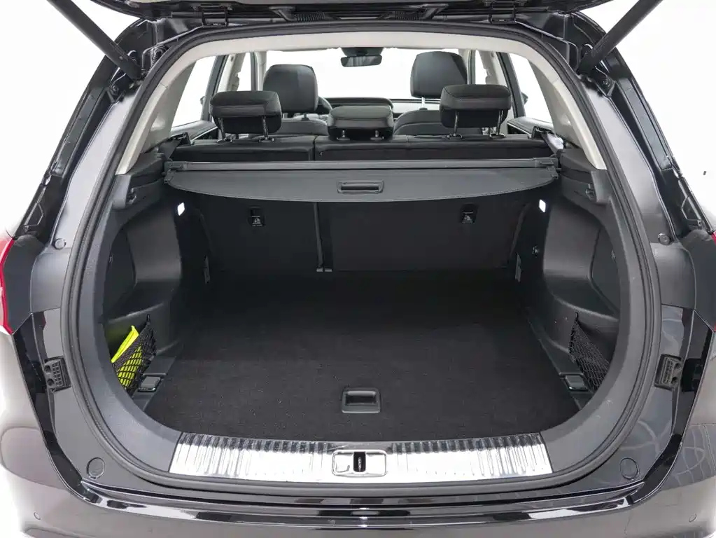 HONGQI HS5 2022
