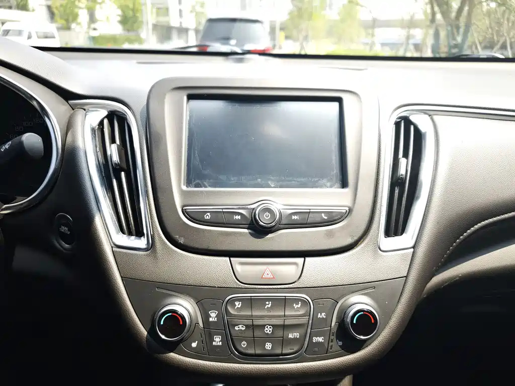 CHEVROLET MALIBU XL 2018