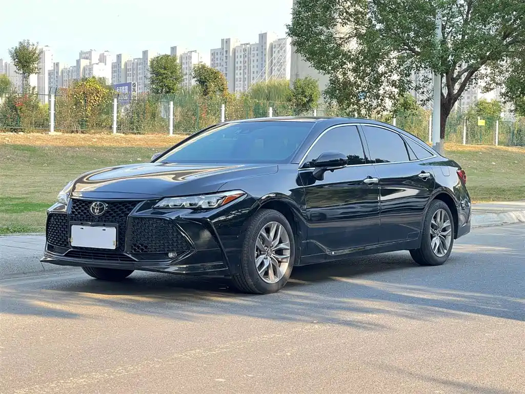 TOYOTA AVALON 2021