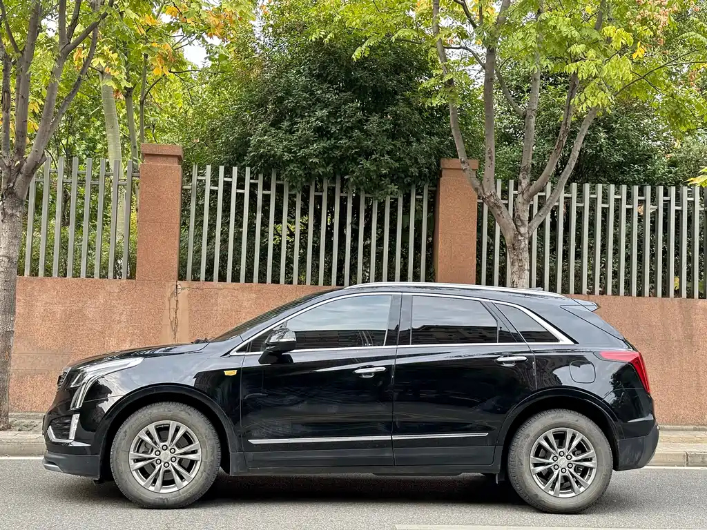 CADILLAC XT5 2019