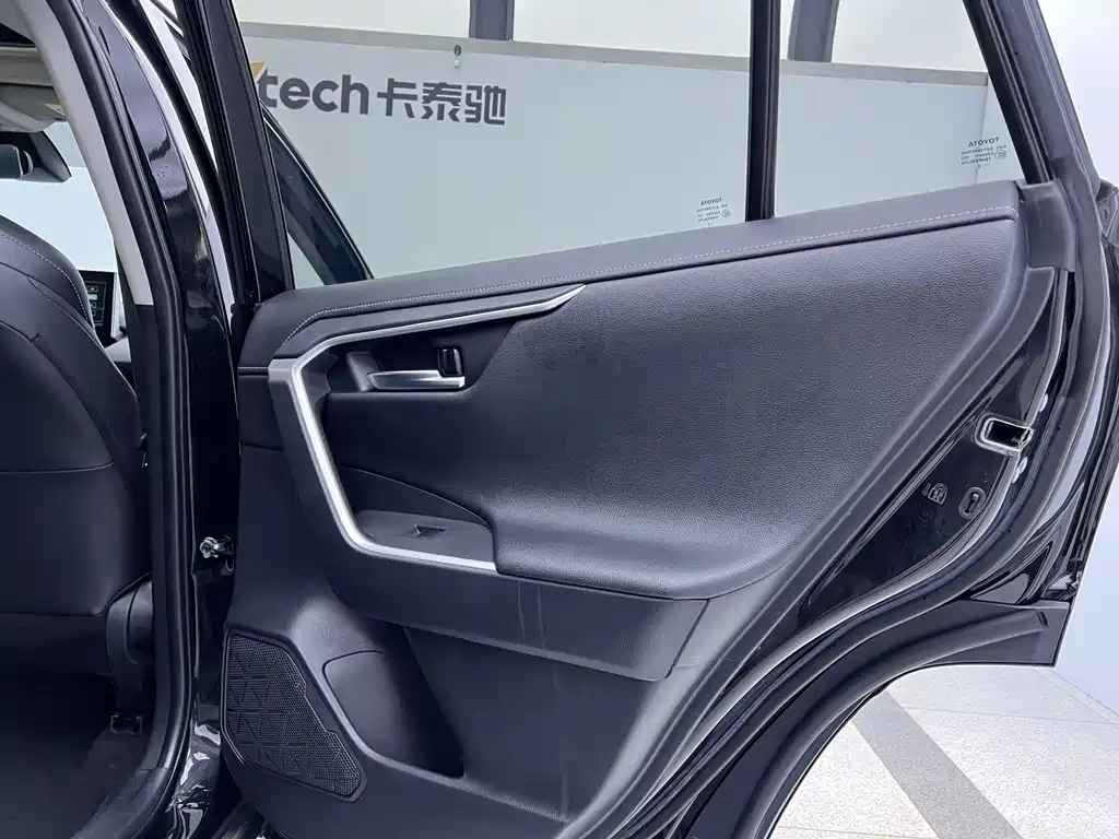 TOYOTA WILDLANDER 2022