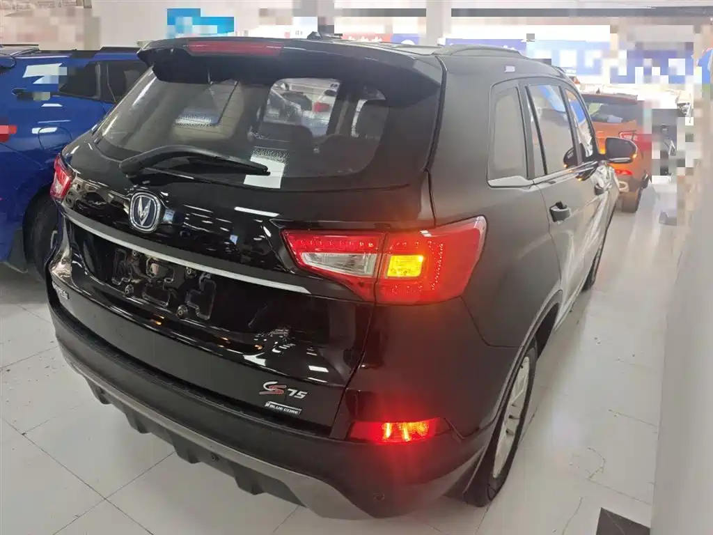 CHANGAN CS75 2016