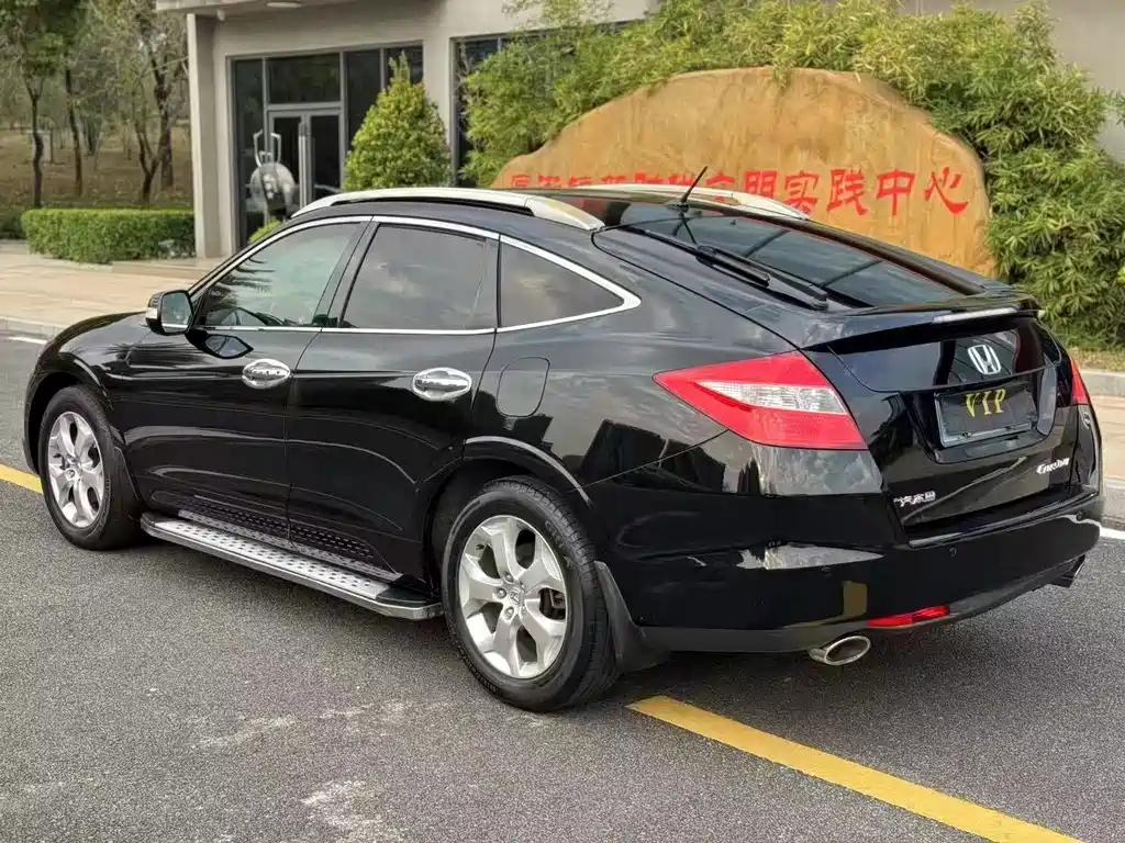 HONDA CROSSTOUR 2014
