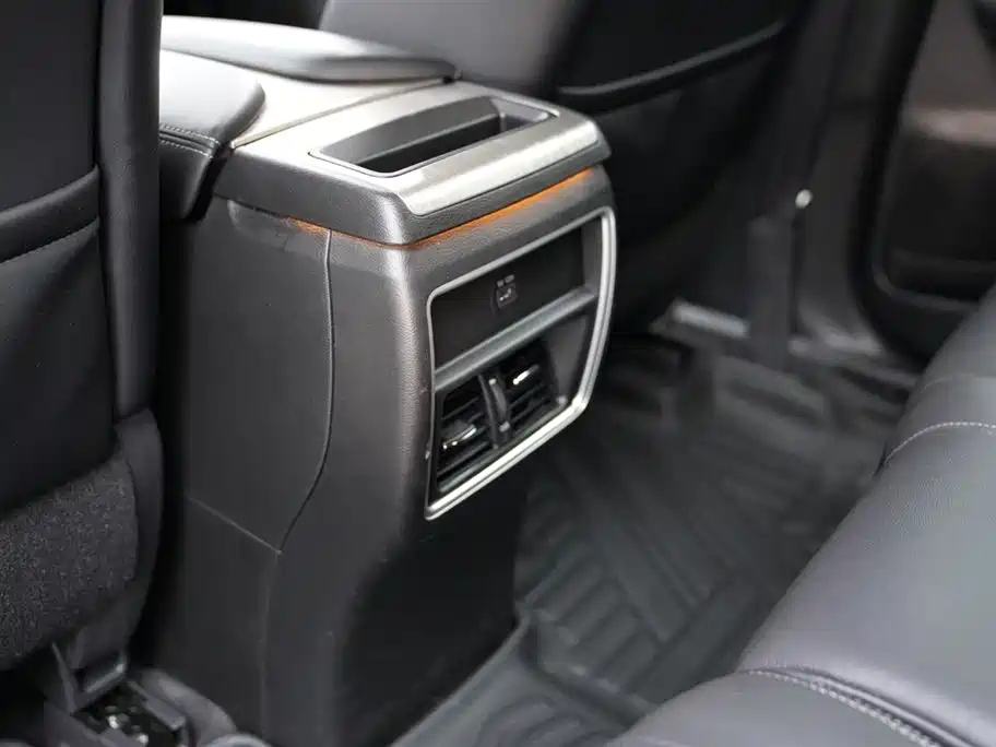 NISSAN MURANO 2023
