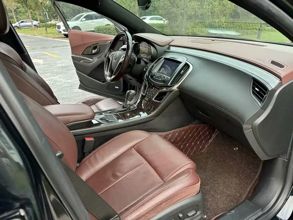 BUICK LACROSSE 2013