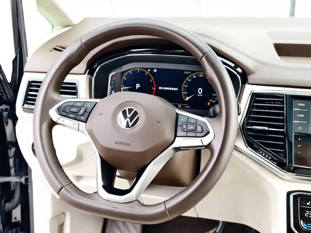 VOLKSWAGEN VILORAN 2020