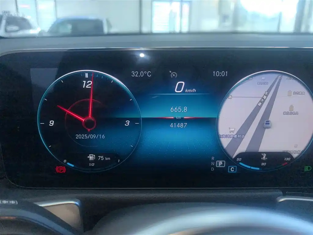 MERCEDES BENZ GLB 2022