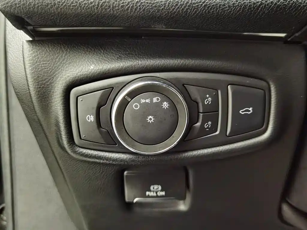 LINCOLN MKZ 2017
