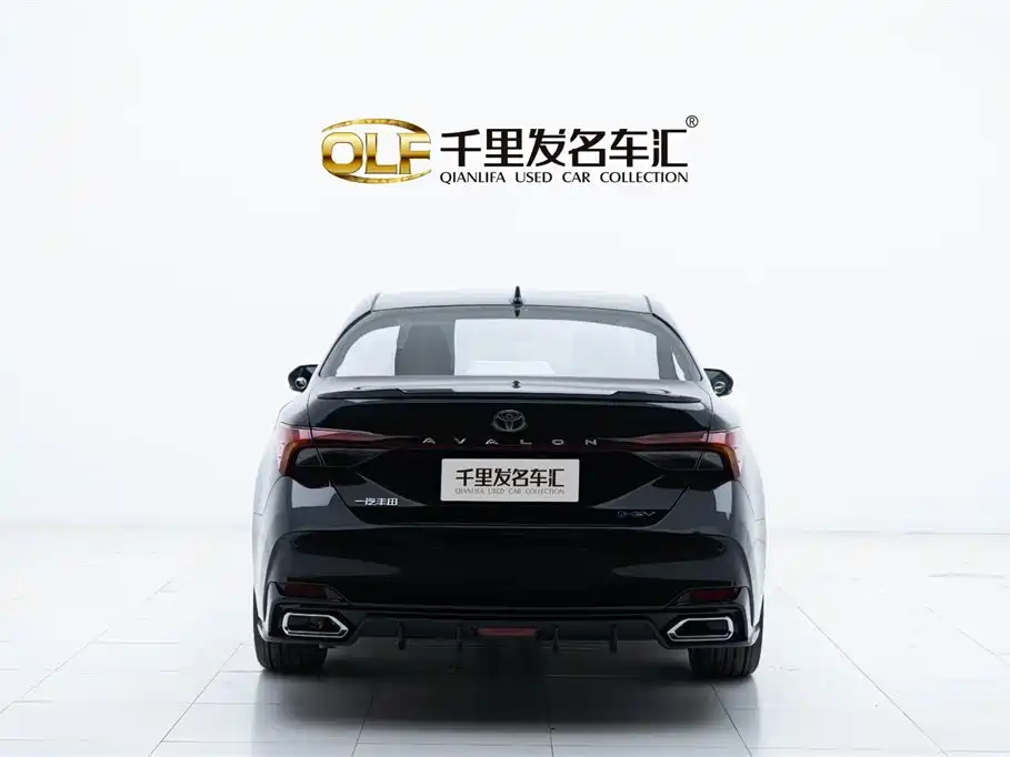 TOYOTA AVALON 2025