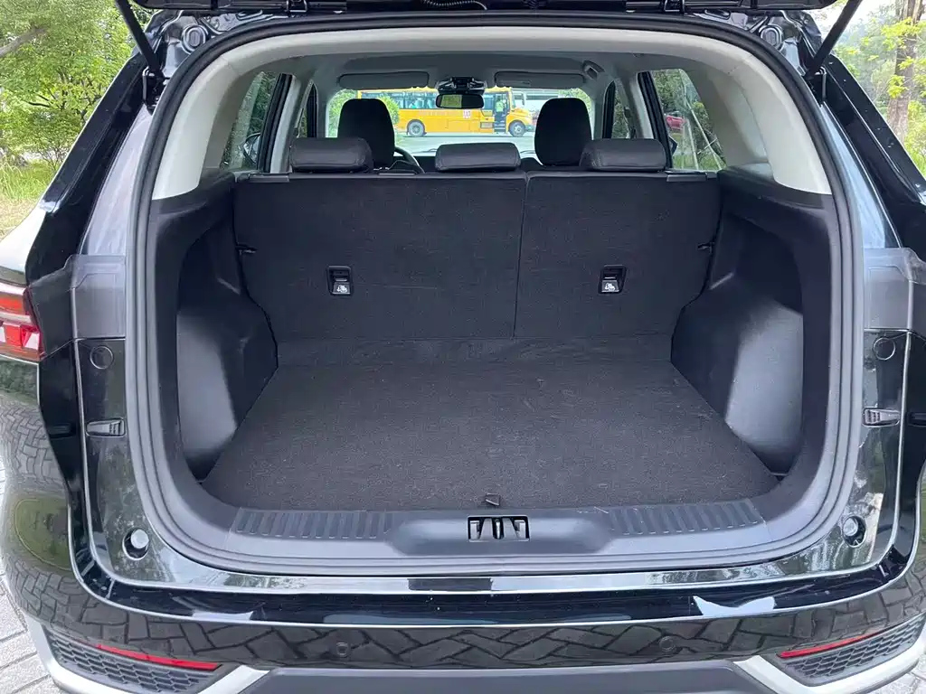 FORD EQUATOR SPORT 2024