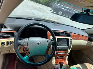 TOYOTA CROWN  2009 YEAR 2.5L ROYAL EDITION 2009