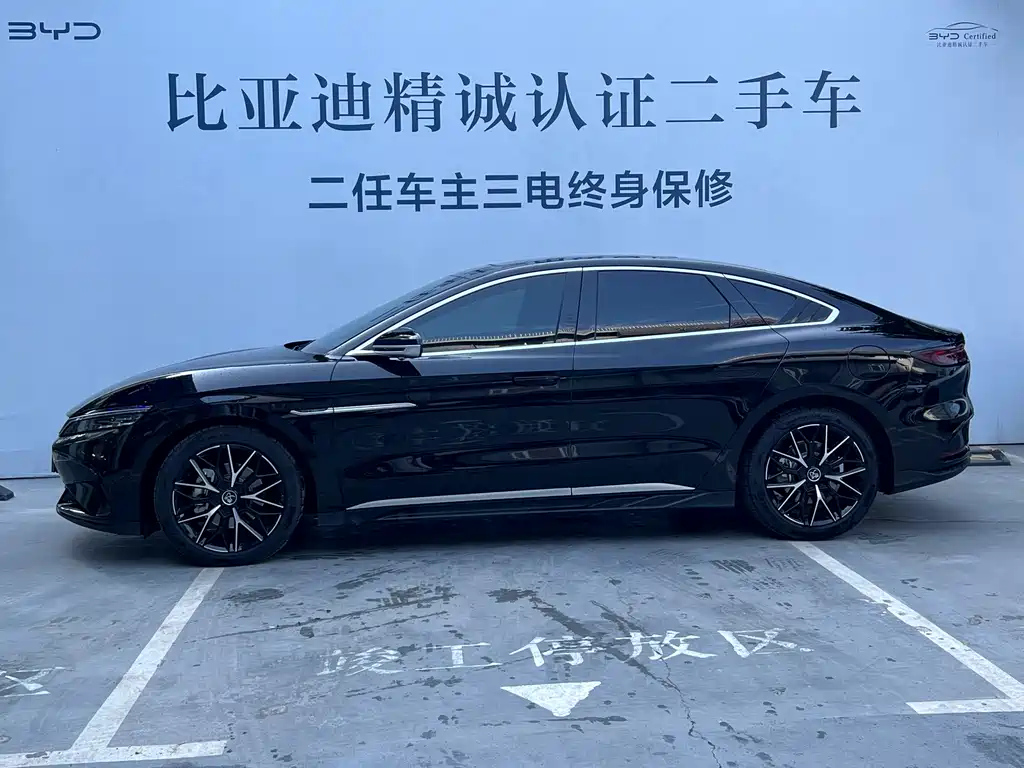 BYD HAN 2025