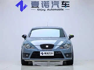 Заказать SEAT LEON